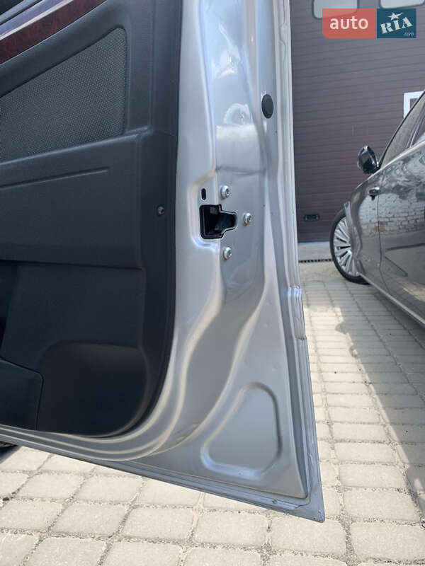 Минивэн Opel Zafira 2006 в Луцке