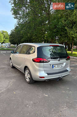 Минивэн Opel Zafira 2013 в 