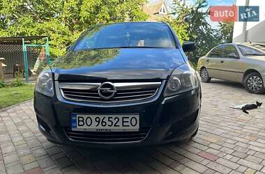 Мінівен Opel Zafira 2014 в Тернополі
