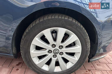 Микровэн Opel Zafira 2012 в 