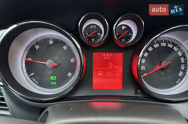 Микровэн Opel Zafira 2012 в 