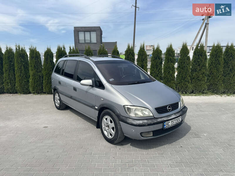 Opel Zafira 2001
