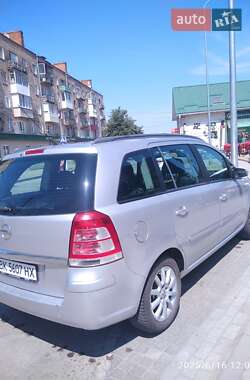 Мінівен Opel Zafira 2006 в Здолбуніві