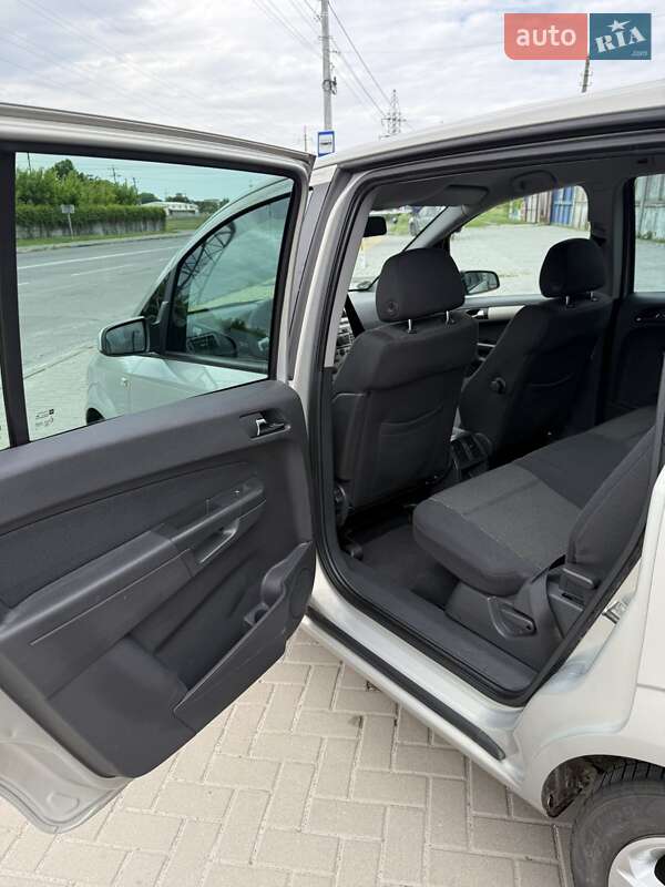 Мінівен Opel Zafira 2009 в Білій Церкві