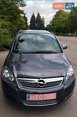 Мінівен Opel Zafira 2010 в Кривому Розі