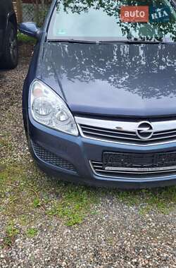 Мінівен Opel Zafira 2006 в Луцьку