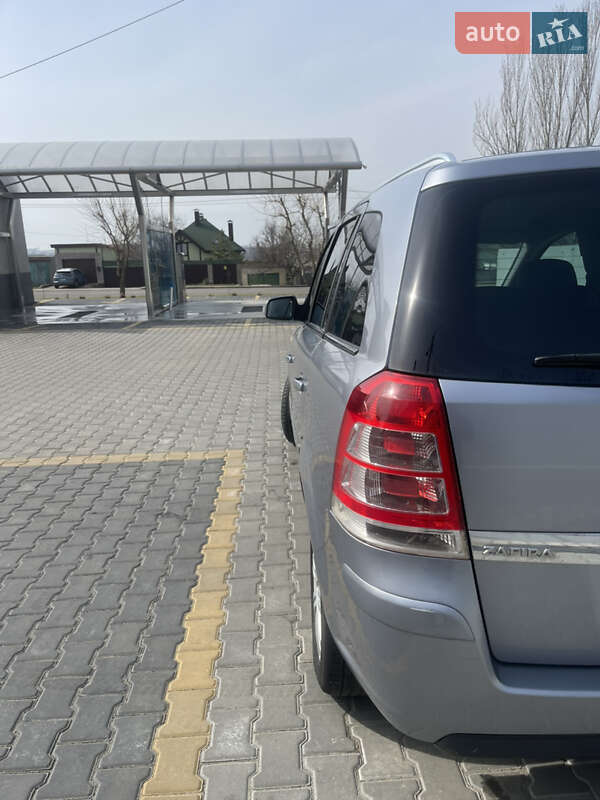 Мінівен Opel Zafira 2009 в Миколаєві фото 2 Мінівен Opel Zafira 2009 в Миколаєві