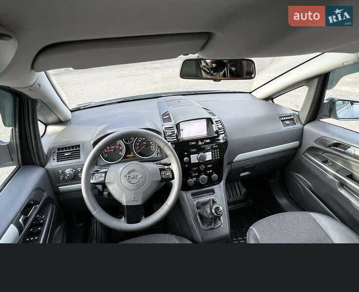 Мінівен Opel Zafira 2009 в Миколаєві фото 16 Мінівен Opel Zafira 2009 в Миколаєві