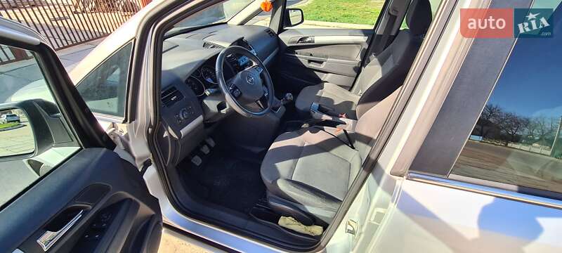 Мінівен Opel Zafira 2011 в Лисянці