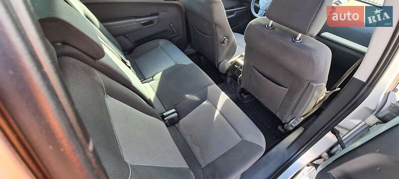 Мінівен Opel Zafira 2011 в Лисянці