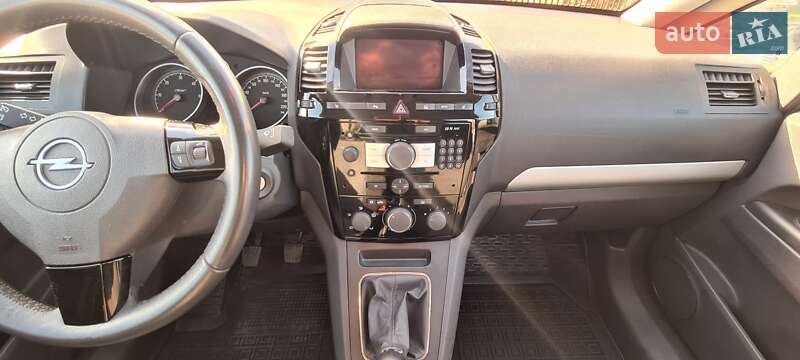 Мінівен Opel Zafira 2011 в Лисянці