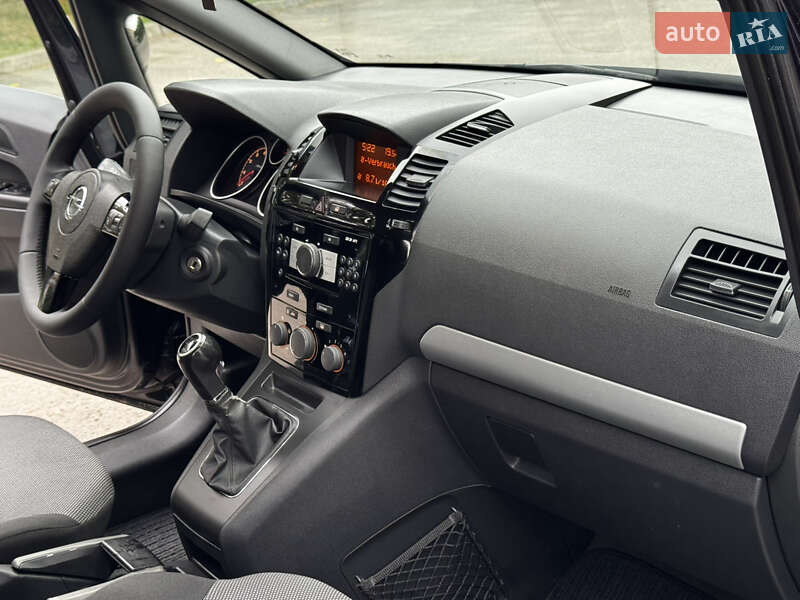 Минивэн Opel Zafira 2014 в Белой Церкви