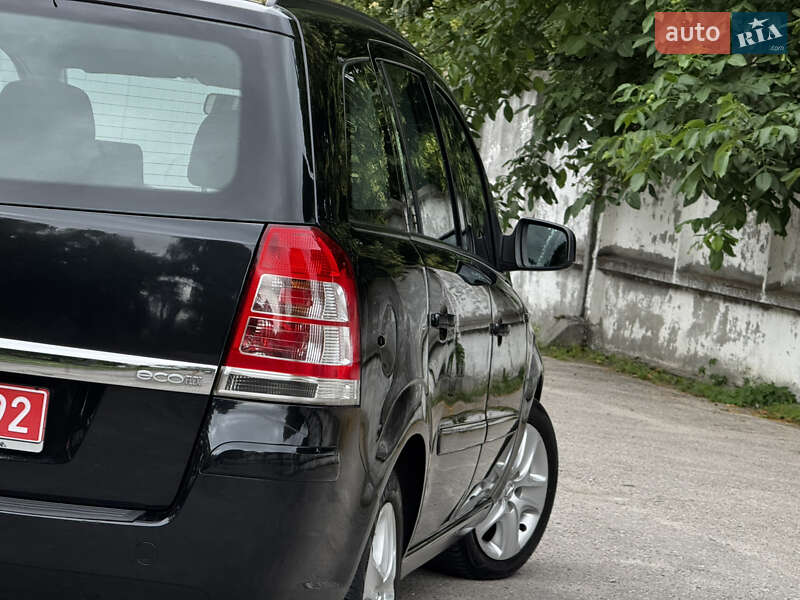 Минивэн Opel Zafira 2014 в Белой Церкви