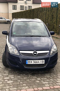Opel Zafira 2012
