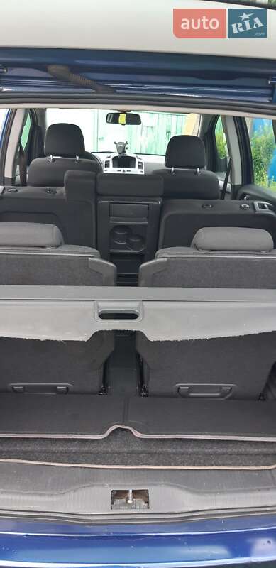 Минивэн Opel Zafira 2009 в Броварах