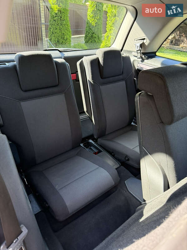 Минивэн Opel Zafira 2006 в Косове