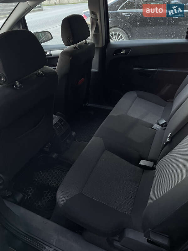 Мінівен Opel Zafira 2009 в Суховолі