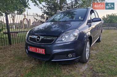 Мінівен Opel Zafira 2007 в Луцьку