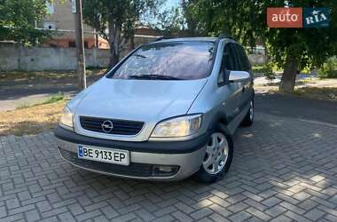 Минивэн Opel Zafira 2000 в Николаеве