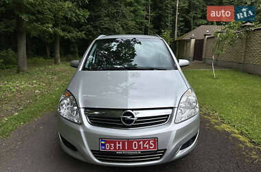 Минивэн Opel Zafira 2008 в Луцке