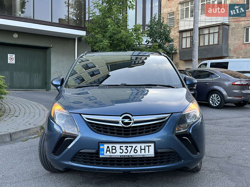 Микровэн Opel Zafira 2013 в Хмельнике