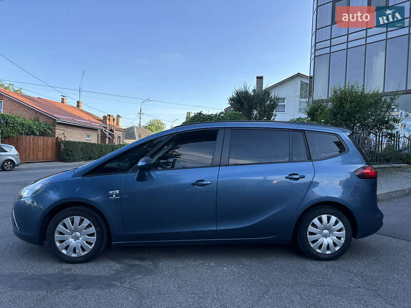 Микровэн Opel Zafira 2013 в Хмельнике