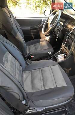 Мінівен Opel Zafira 2005 в 