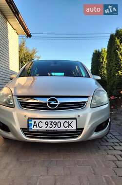 Мінівен Opel Zafira 2009 в Луцьку