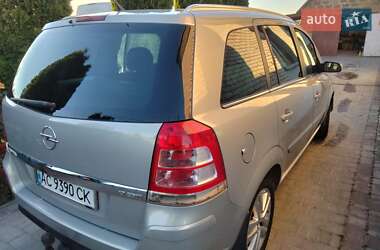 Мінівен Opel Zafira 2009 в Луцьку