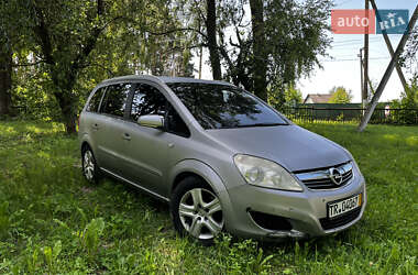 Минивэн Opel Zafira 2009 в Шостке