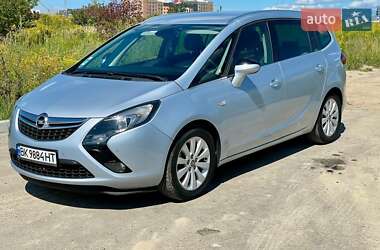 Мікровен Opel Zafira 2015 в Рівному