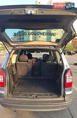 Мінівен Opel Zafira 2004 в 