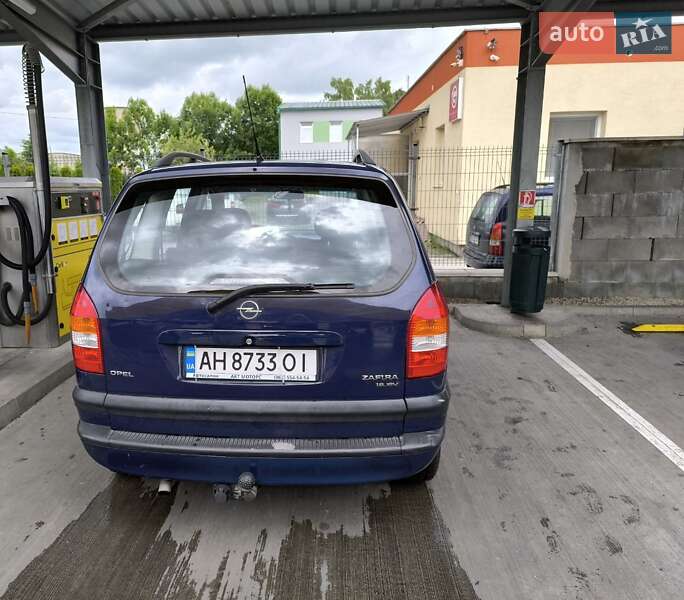 Opel Zafira 2000