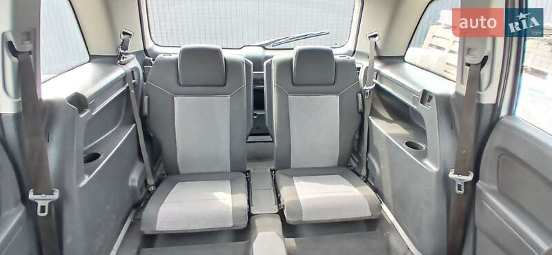 Минивэн Opel Zafira 2009 в Летичеве