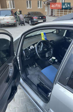 Минивэн Opel Zafira 2003 в 
