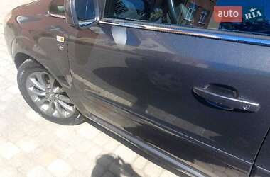 Opel Zafira 2010 Opel Zafira 2010