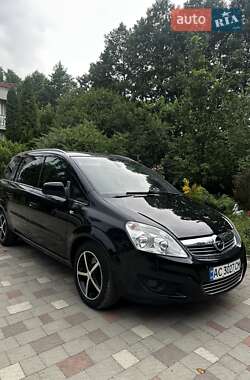 Мінівен Opel Zafira 2010 в Надвірній