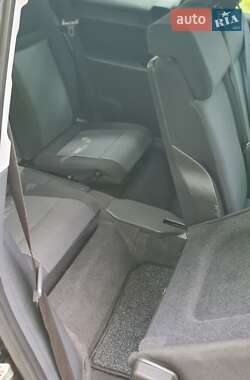 Минивэн Opel Zafira 2011 в 