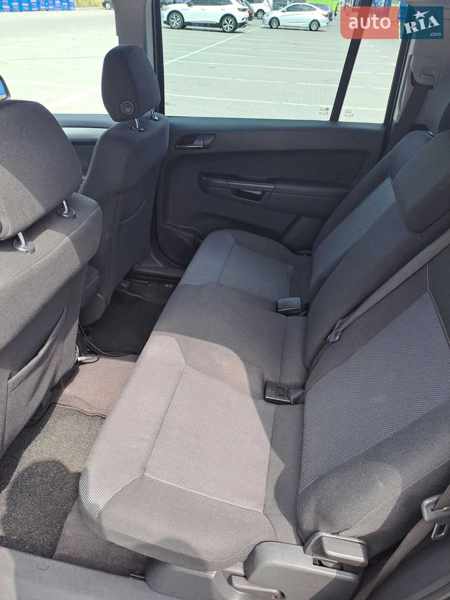 2010 Opel Zafira - мініатюра 16
