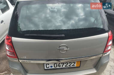 Минивэн Opel Zafira 2009 в 