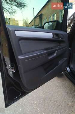 Минивэн Opel Zafira 2006 в 