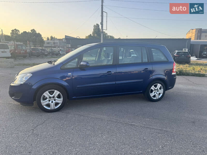 Мінівен Opel Zafira 2009 в Білій Церкві