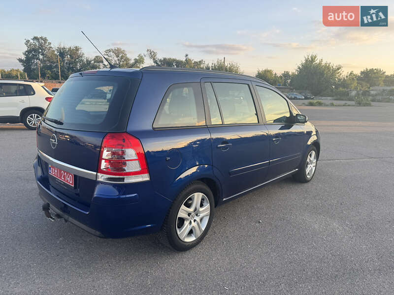 Мінівен Opel Zafira 2009 в Білій Церкві