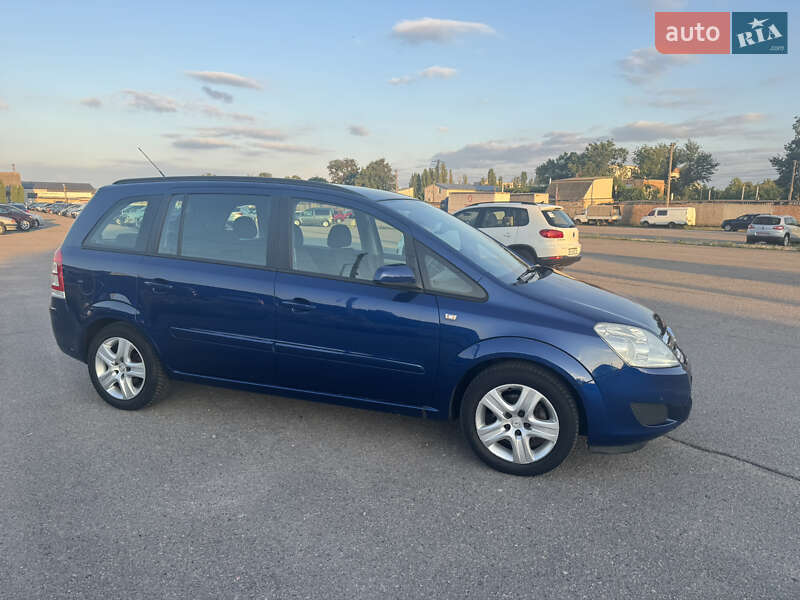 Мінівен Opel Zafira 2009 в Білій Церкві