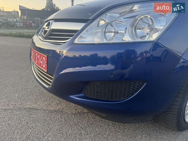 Мінівен Opel Zafira 2009 в Білій Церкві