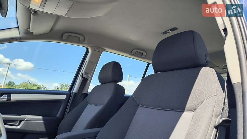 Минивэн Opel Zafira 2008 в Золочеве