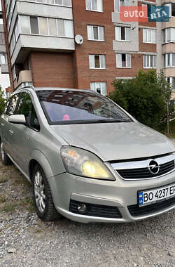 Минивэн Opel Zafira 2005 в Тернополе
