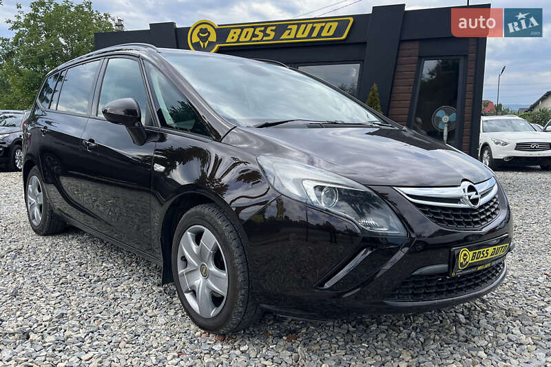 Opel Zafira 2012