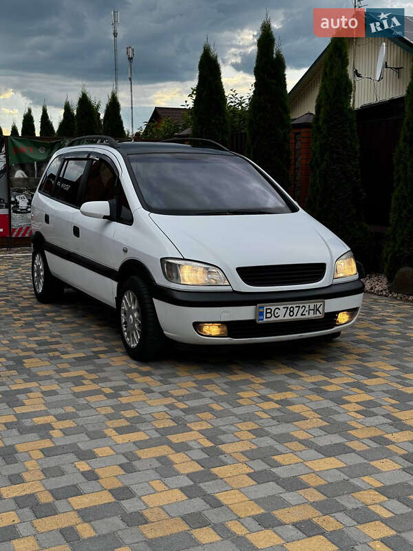 Opel Zafira 2001