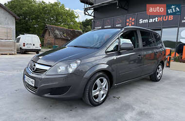 Opel Zafira 2011